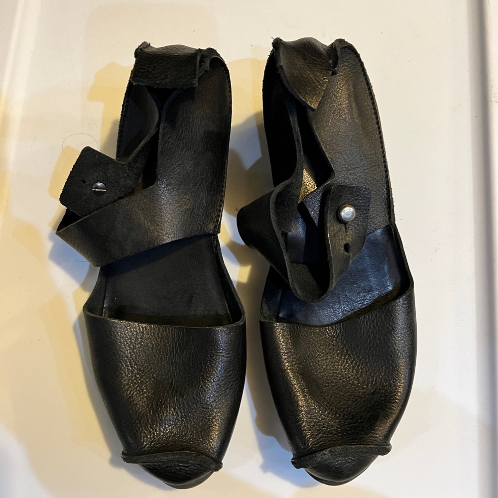 Women’s Black Leather Strap Heels